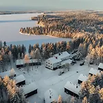 Skyra Retreat *