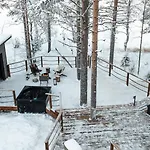 Skyra Retreat ロヴァニエミ