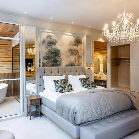 Skyra Retreat Apartment *