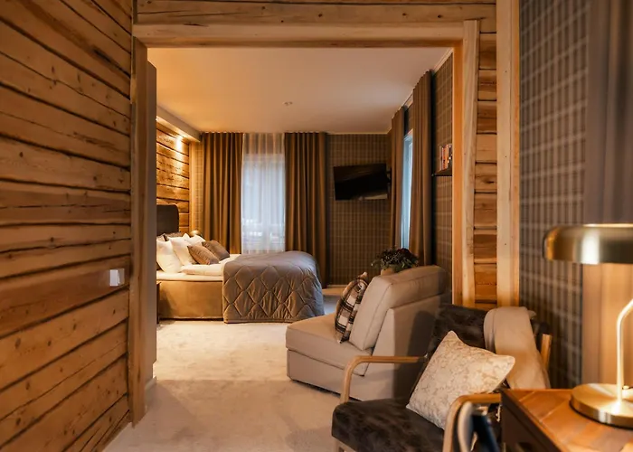Skyra Retreat Rovaniemi