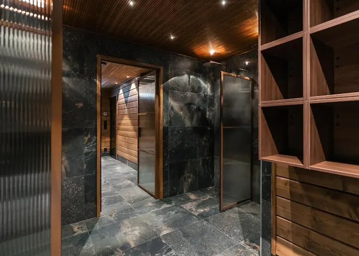 Lägenhet Skyra Retreat